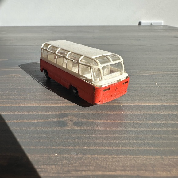 Vintage metal Matchbox Mercedes coach
1960’s - Picture 2 of 6